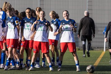 Bild 13 - wCJ Holstein Kiel Turnier